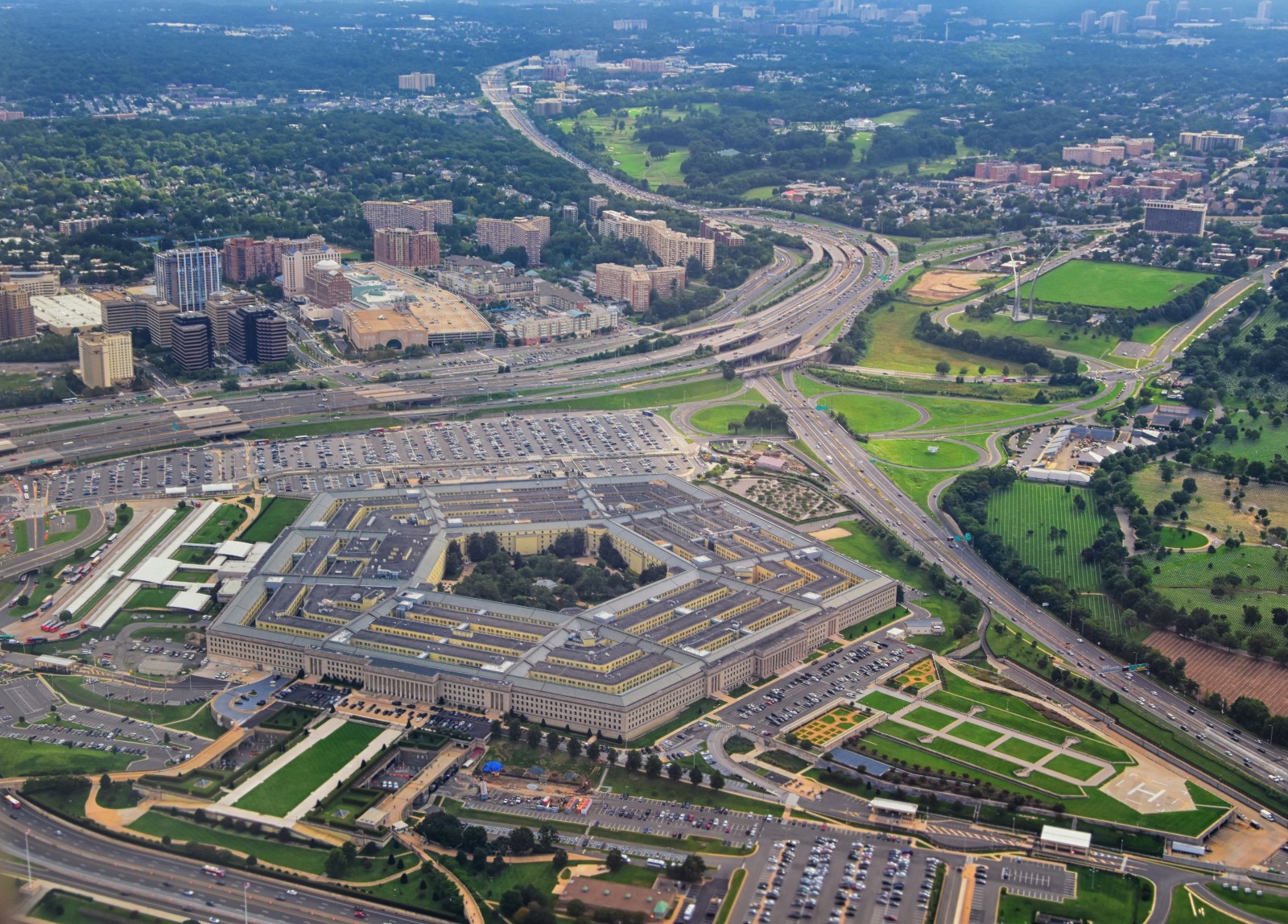 Aerial view of a US government building.