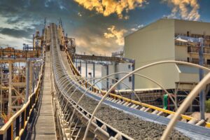 Designing Conveyors for Leaching Environments: Corrosion, Chemicals & Constant Exposure